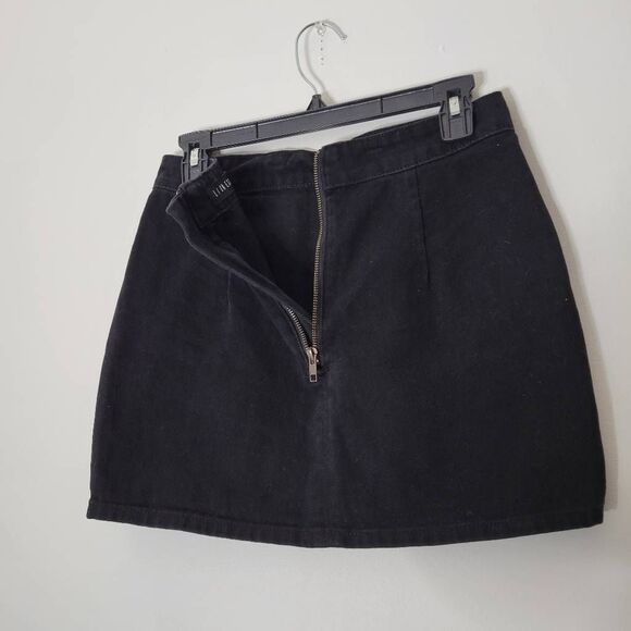 Lioness Black Denim Mini Skirt Size Small Front Slit Y2K Grunge - Picture 2 of 7